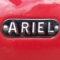 Markenlogo Ariel