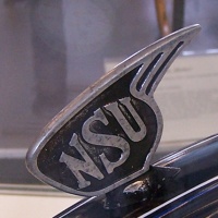 Logo NSU auf Schutzblech