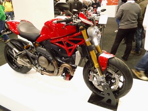 Supernaked Ducati Monster 821