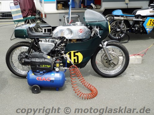 Arter Matchless G50 vor dem Rennen