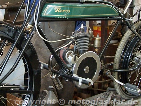 Steuerfreier Heros Viertaktmotor um 1924