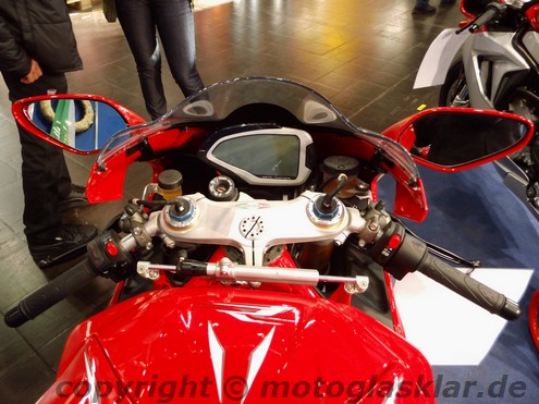 Cockpitansicht MV Agusta F4 1000 Baujahr 2007