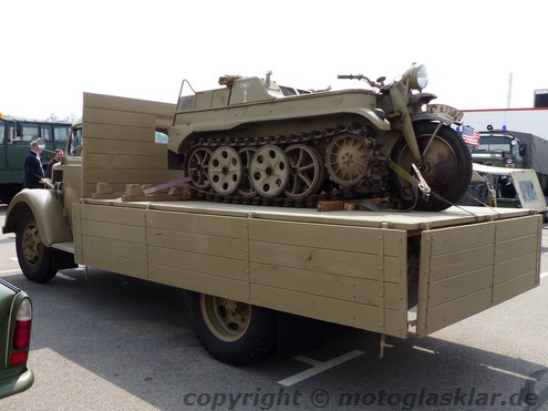 NSU Kettenkrad auf Opel Blitz LKW