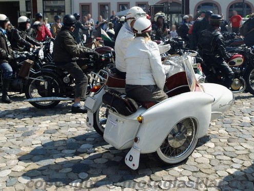 Eine wunderschöne Pannonia im Kreise anderer Oldtimerkräder