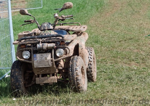 Quad mit deutlichen Einsatzspuren auf dem Ankerberg