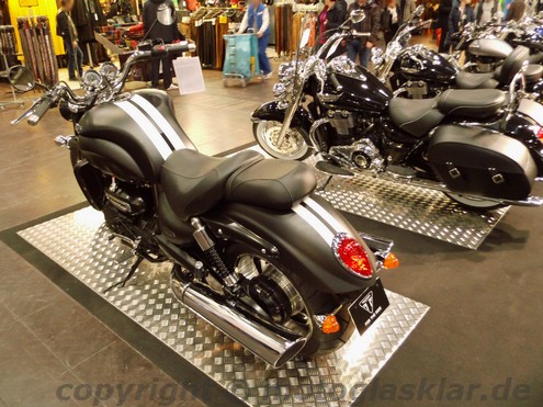 Triumph Rocket III Roadstar 2015