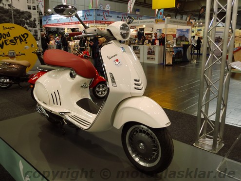 Vespa 946 2015