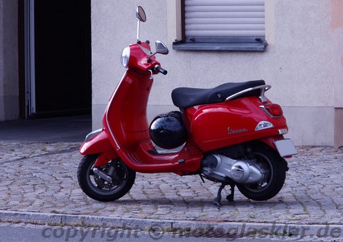 Piaggio Vespa Viertakt Roller